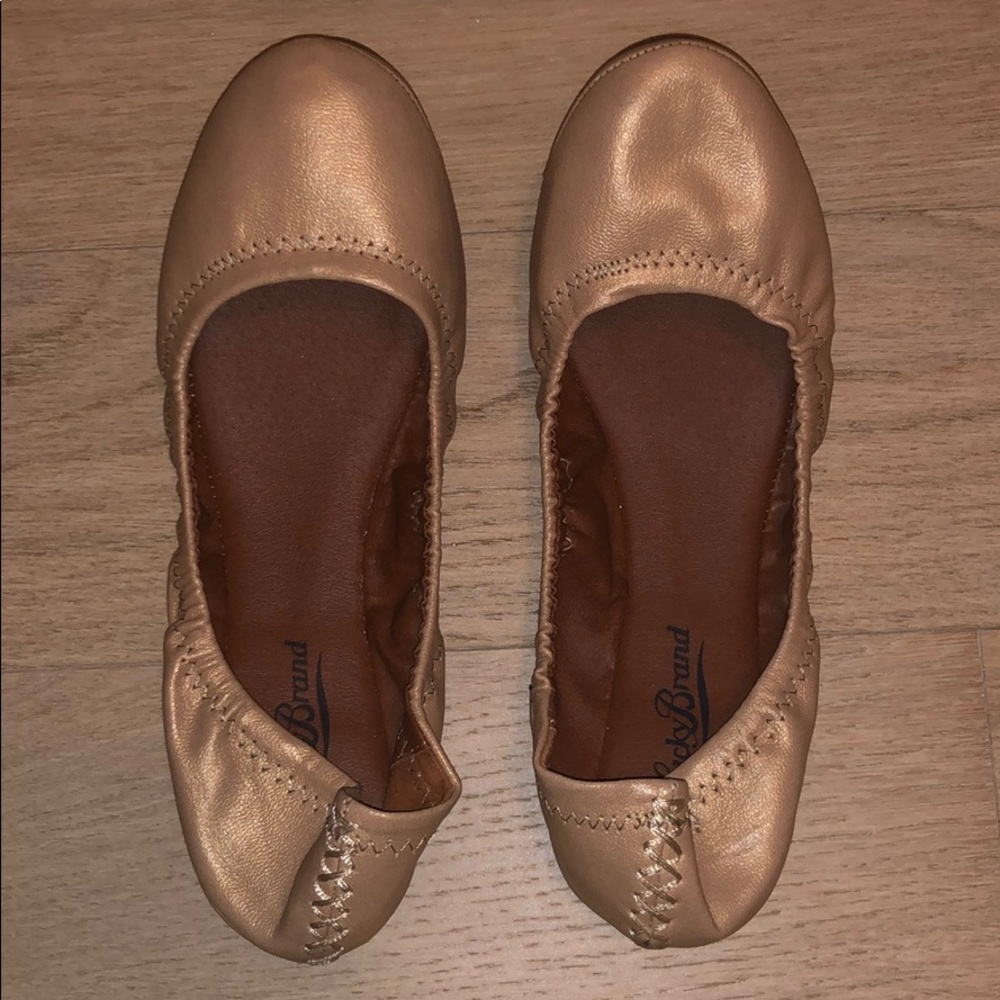 Lucky Brand gold flats